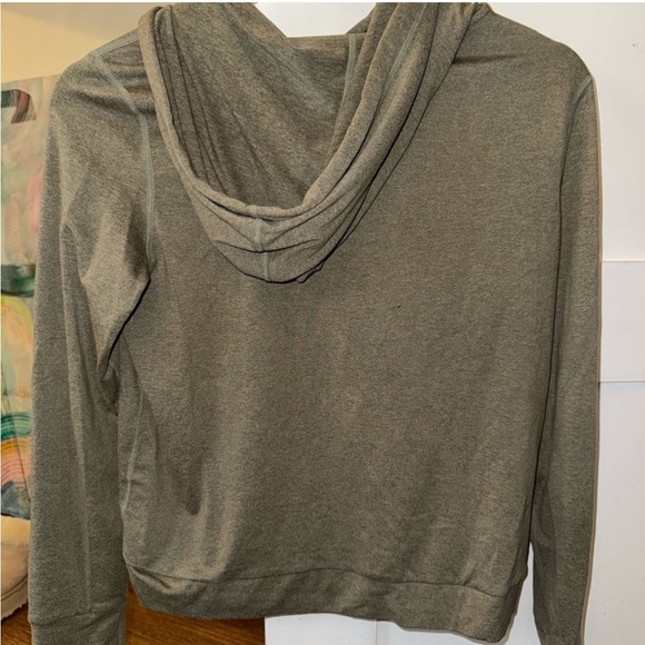 #9-VUORI- Halo Essential Hoodie size small - Picture 4 of 4